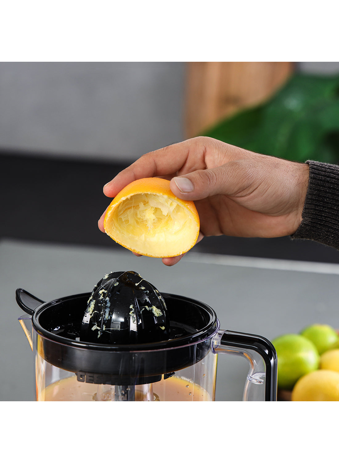 Geepas 1 L Citrus Juicer 25 W| Set includes 2 Cones, Jar and a Transparent Lid| Automatic Juicer for making Orange Juice, Lemon, and so on| Plastic Body with Non-Slip Feet| 2 Years Warranty 1 L 25 W GCJ9900N Yellow/White